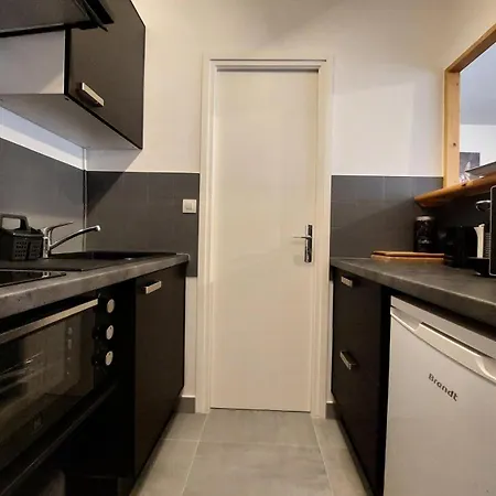 Le Chateau Durieux 4 - Tres Coquet Pour Ce Petit 2 Pieces ! Mae-9181 Lägenhet
